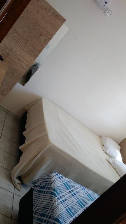 Dormitorio Canarinho Goiânia Εξωτερικό φωτογραφία