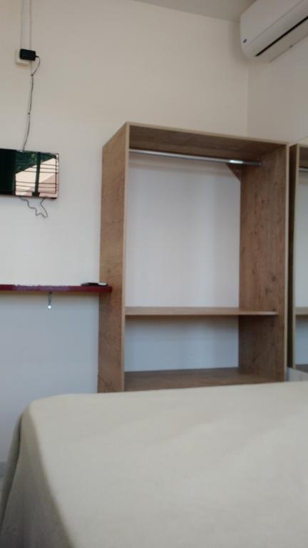 Dormitorio Canarinho Goiânia Εξωτερικό φωτογραφία