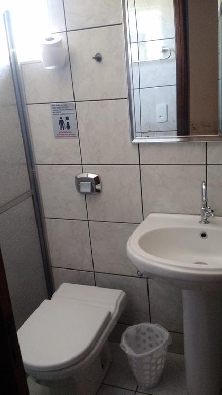 Dormitorio Canarinho Goiânia Εξωτερικό φωτογραφία